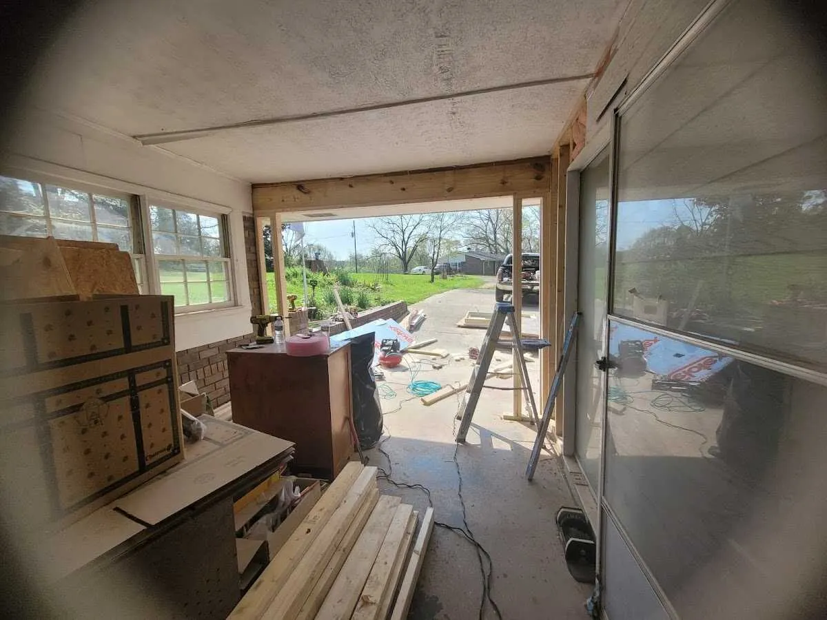 Air movers and dehumidifier for Drying & Dehumidification in Meridian