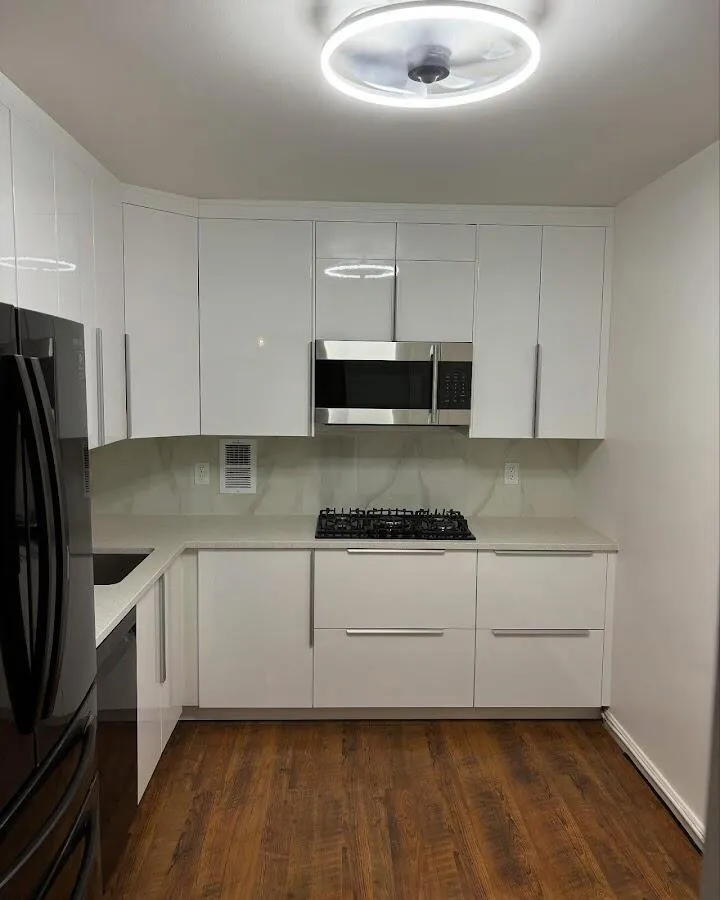 Renovated kitchen with quartz countertops in Meridian